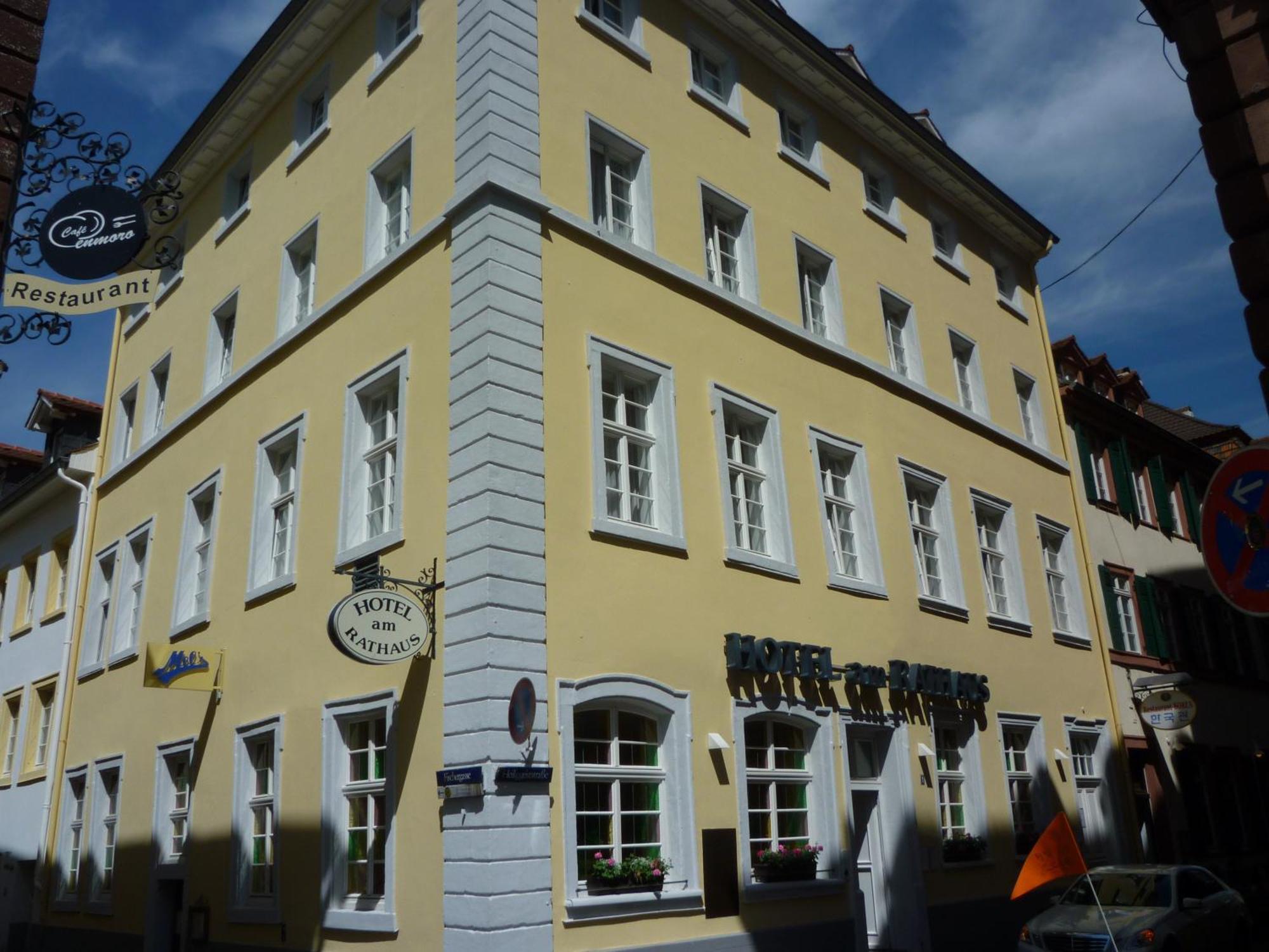 Hotel Am Rathaus 3*
