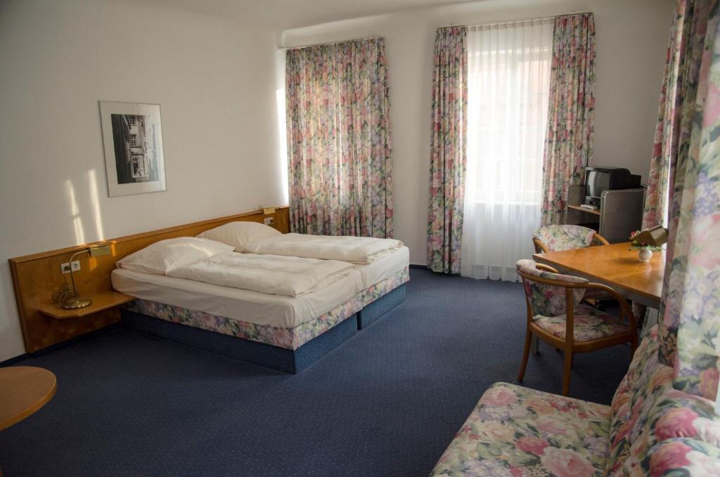 Am Rathaus Hotel 3*