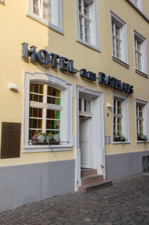 Hotel Am Rathaus 3*