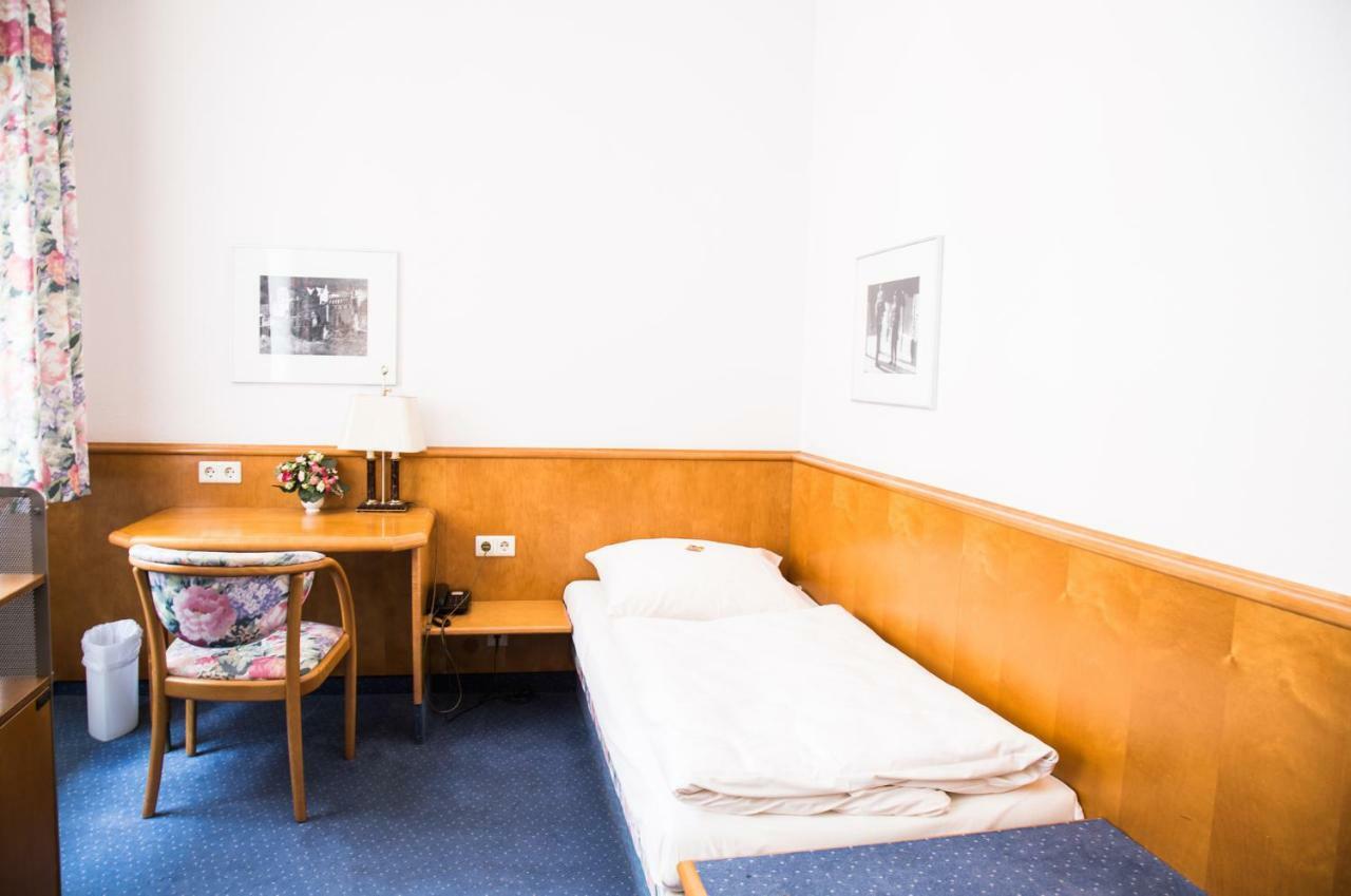 Am Rathaus Hotel 3*